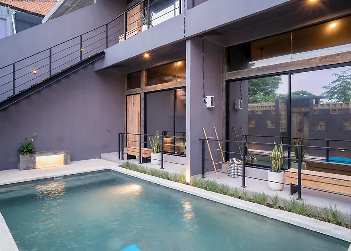 ゲストハウス Alaya Homes B - Stylish Japandi Loft In スミニャック