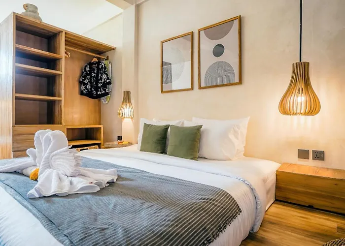 Alaya Homes B - Stylish Japandi Loft In スミニャック